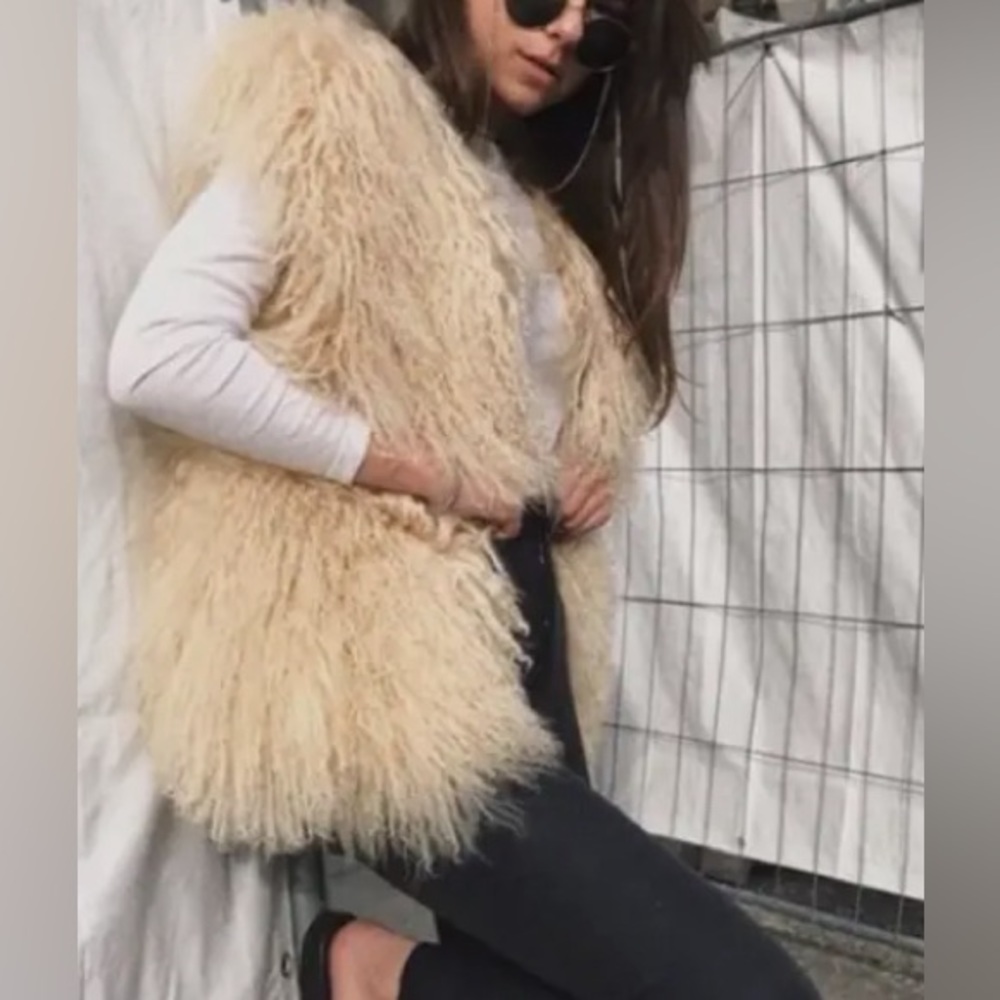 Shearling Mongolian fur - Picture 3 of 7